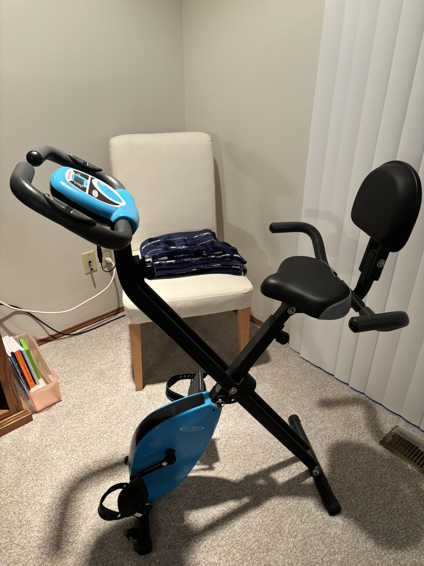 Exercise bicycle Must Pick Up