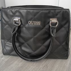 Lightly Used Black Guess Purse.