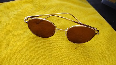 EMANUEL SUNGLASSES 👓