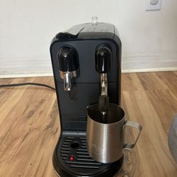 Nespresso Original Line Coffee Machine with Built In Milk Frother