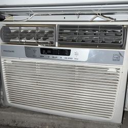 Air Conditioner Frigidaire