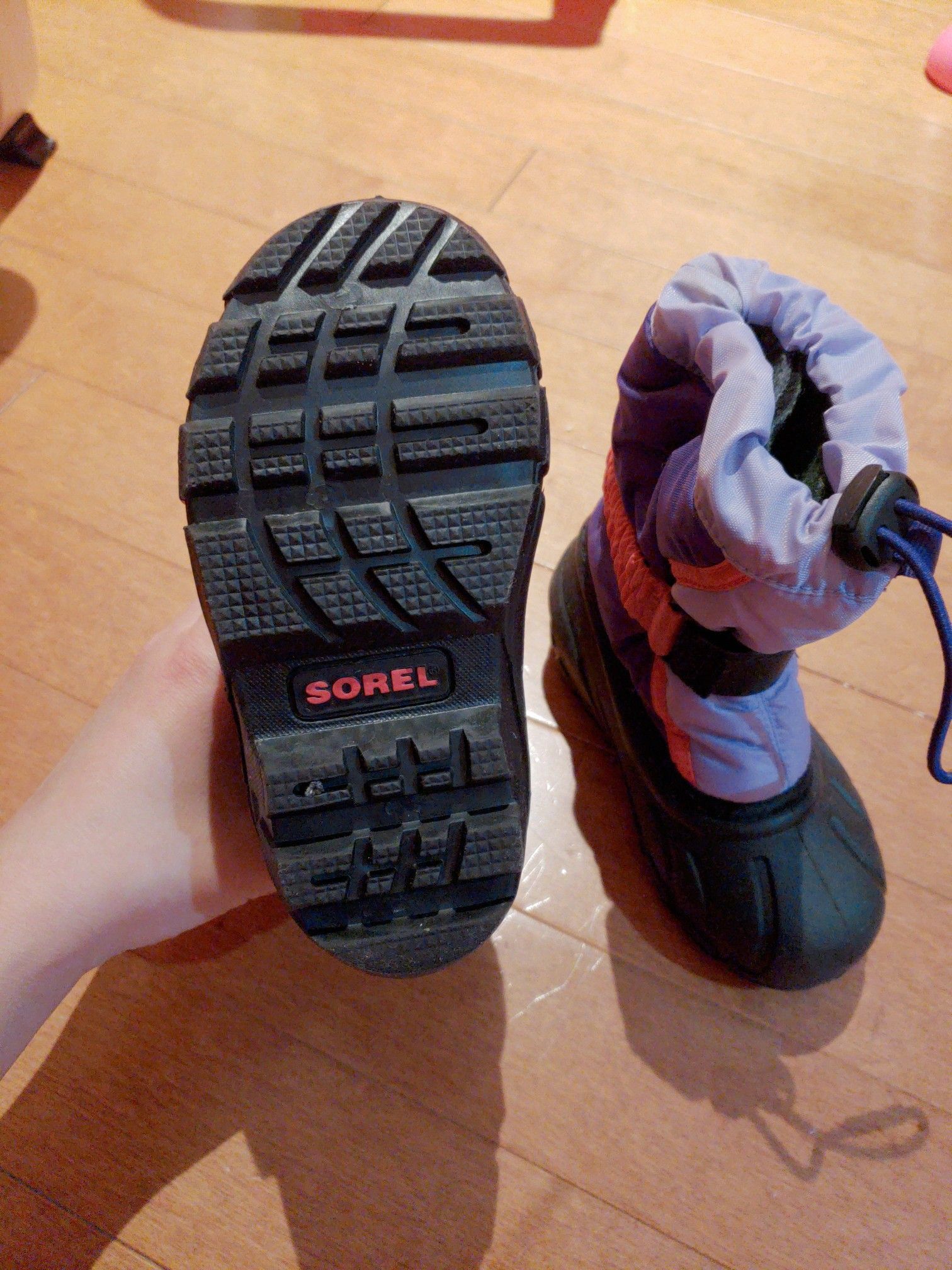 Sorel Kid size 9 snow boots