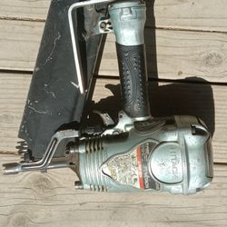 Hitachi Nail Gun