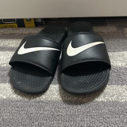 Nike Sliders