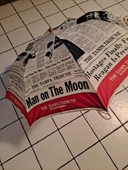 Tampa Tribune Memento Umbrella