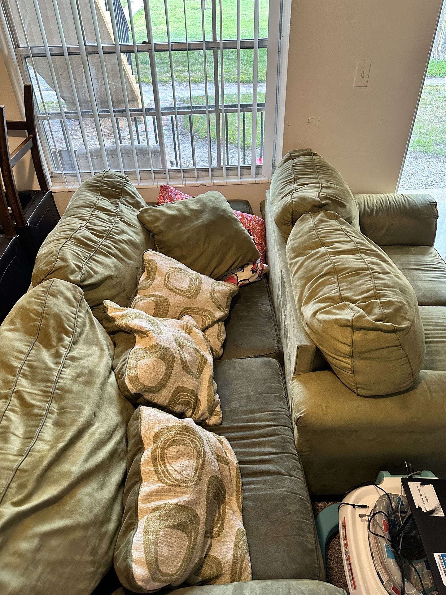 Couches From Rooms To Go for Sale in Orlando, FL - OfferUp
