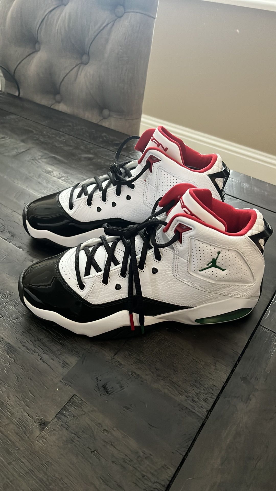 Jordan B'Loyal Loyal White Pine Green