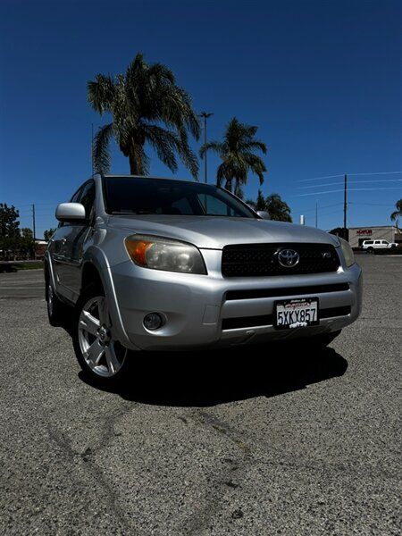 2007 Toyota RAV4 Sport