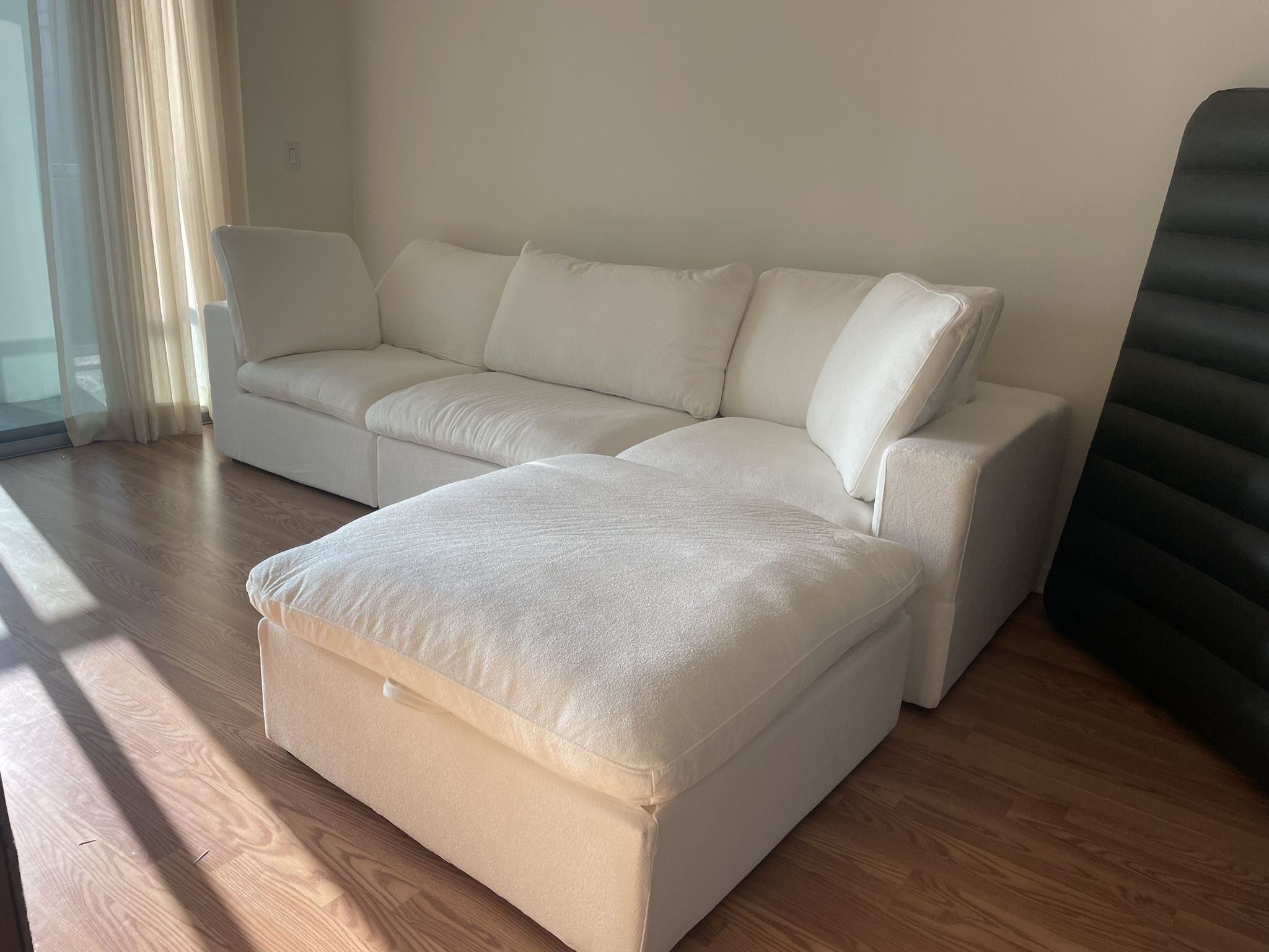 (Delivery Available!🚚) New White Cloud Sectional Couch Sofa