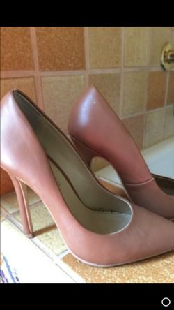 Cathy Jean Heels Size 6 1/2