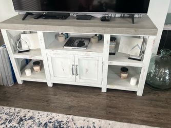 Farmhouse TV Stand