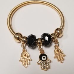 Hamsa Evil Eye Gold Charm Braclet with Black Beads and Dangels