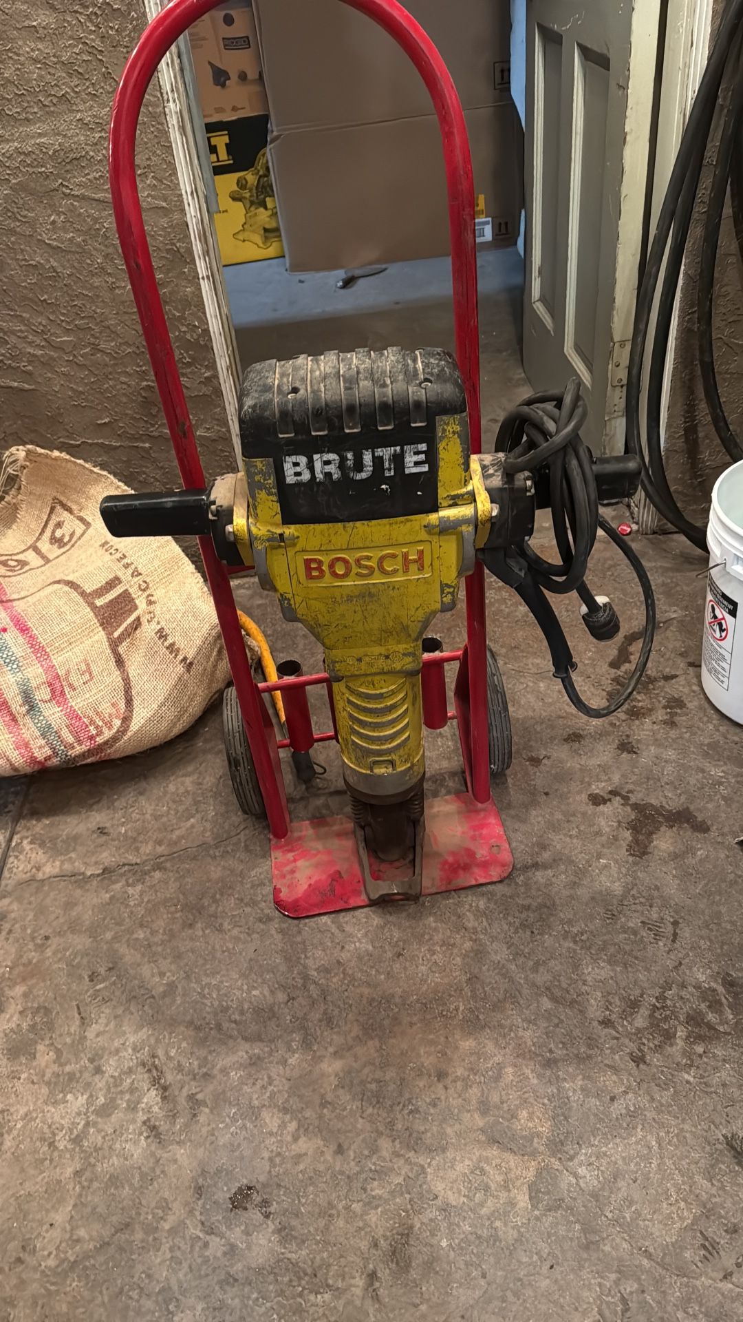 Bosch Jackhammer 