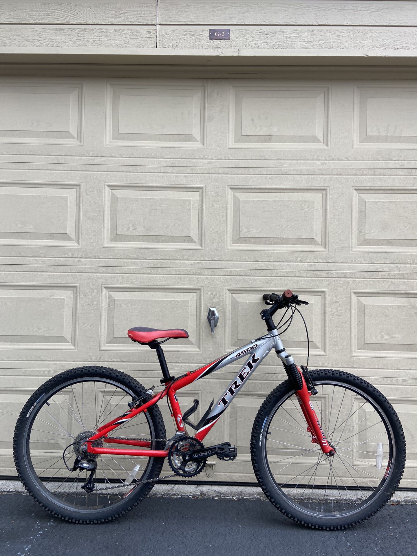 Trek 4500 Mountain Bike – 13” Frame - 26” wheels - Bicycle Aluminium