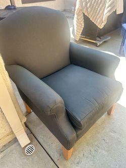 Chair (Ethan allen)