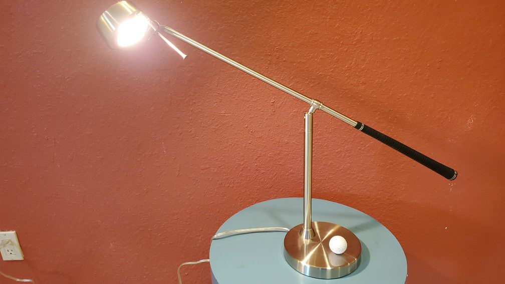 Adjustable Golf Club Desk Lamp