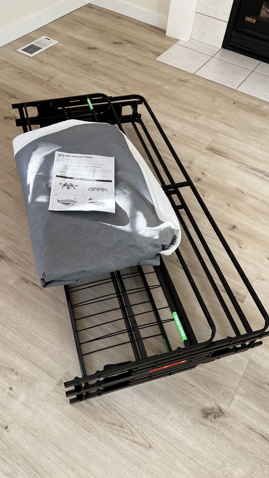 🛏️ 7.5” Foldable Metal Box Spring – Full Size, Tool-Free Assembly
