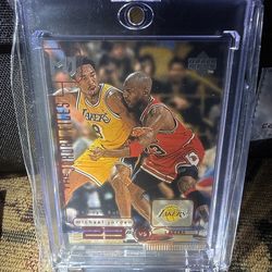 🔥 1998-99 Upper Deck #147 “Jordan Files” – Jordan vs Kobe 🔥