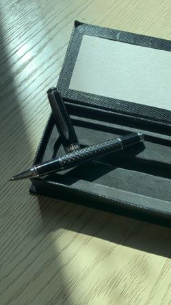 $35 Brand New BMW Pen w/ Case
