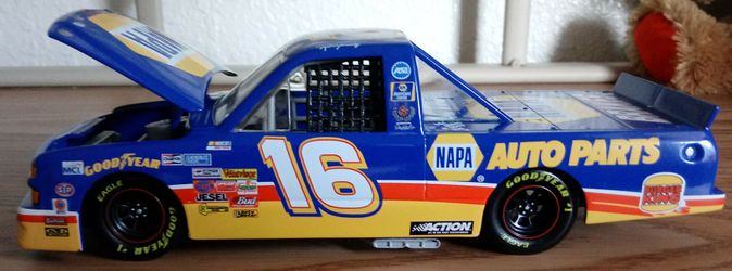 #16 Ron Hornaday Napa