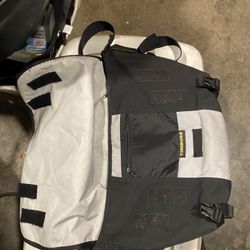 timbuk2 messenger bag