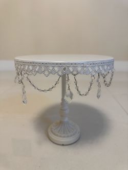 White Crystal-Dangle Pedestal Cake Stand – Wedding & Event Decor