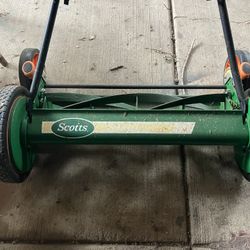 Scott's Push Mower