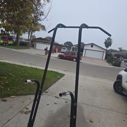Pull Up Bar Dip Station