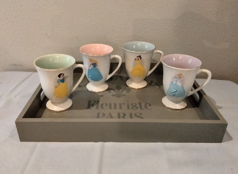 Set of 4 Vintage Disney Pedestal Princess Cups