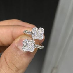 Diamond Clover Ring