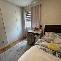 Twin Bed With Room Furniture