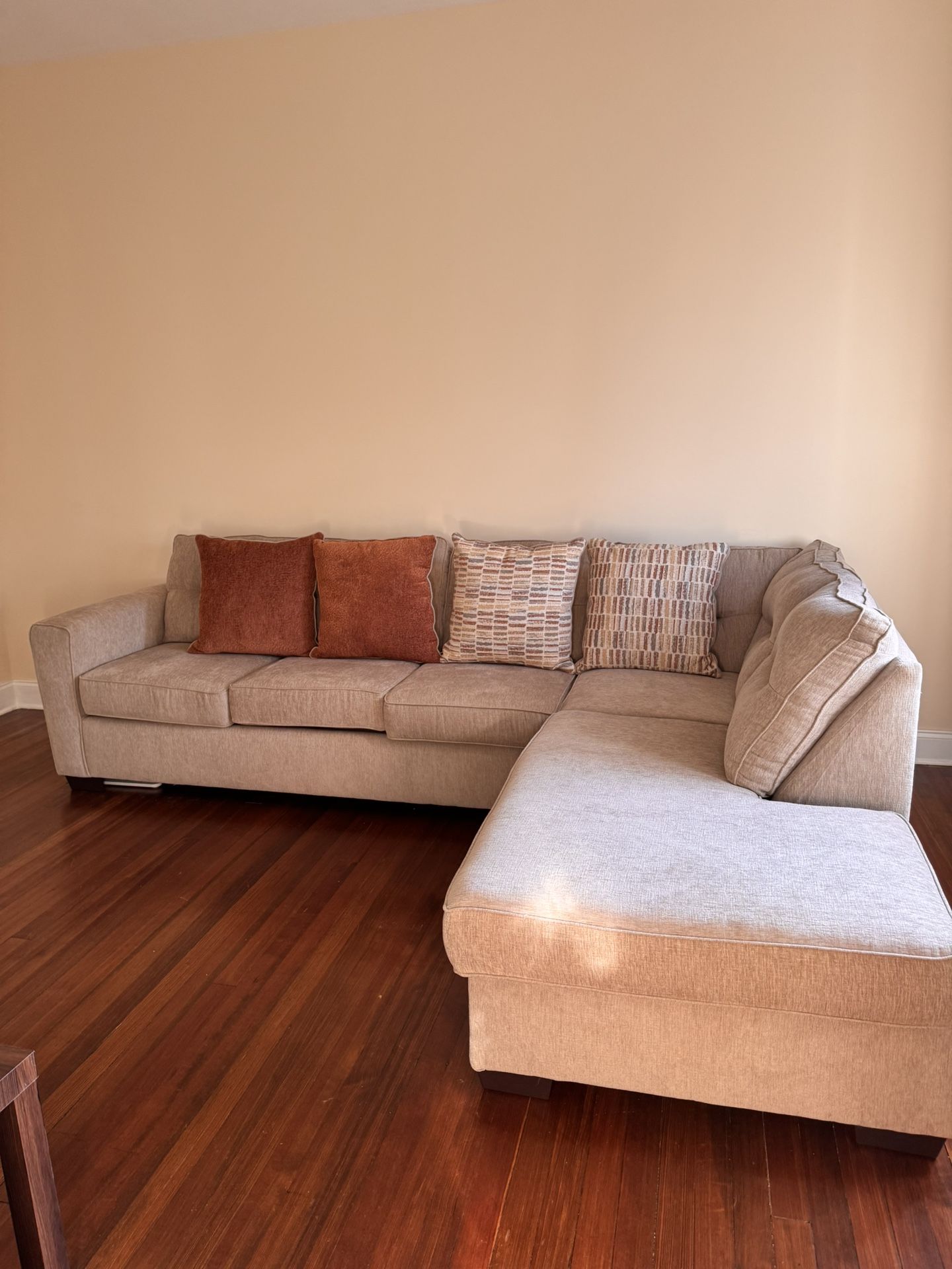Beige 112'' 2 Piece Right Arm Facing Chaise Sectional