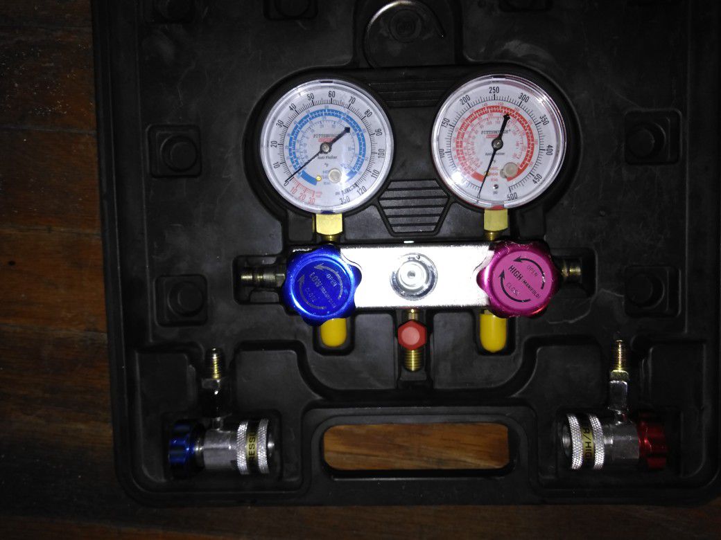 Heating and air manifold gauges