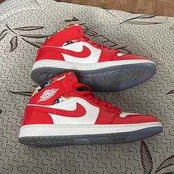 Jordan 1 Mid