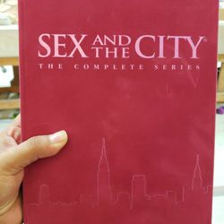 Sex And The City Complete Series 20-Disc DVD Set In Pink Velvet Case HBO 2005