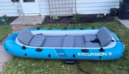 Intex Excursion 5 Inflatable Boat