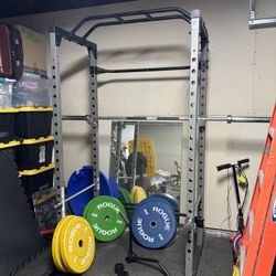 Squat Cage Rogue Bumper Plates Work Out Bench