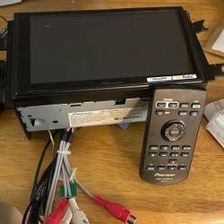 Pioneer Touch Screen And Remote 