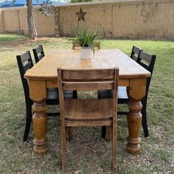 🎉🎉MUST GO!! FARMHOUSE SOLID WOOD TABLE WITH 6 CHAIRS🎉🎉
