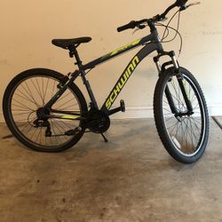 Schwinn Men s High Plains Mountain Bike for Sale in Charlotte NC OfferUp