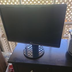 LG Flatron Monitor 