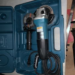 Makita 6 Amp 4” Grinder  
