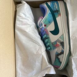 Nike SB Dunk Low Futura Laboratories Bleached Aqua Sneakers Size 8 HF6061-400 DS