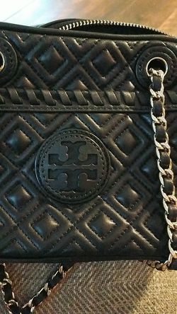Tory Burch Marion Black Leather Crossbody for Sale in Vidor, TX - OfferUp