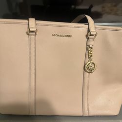 MK Tote