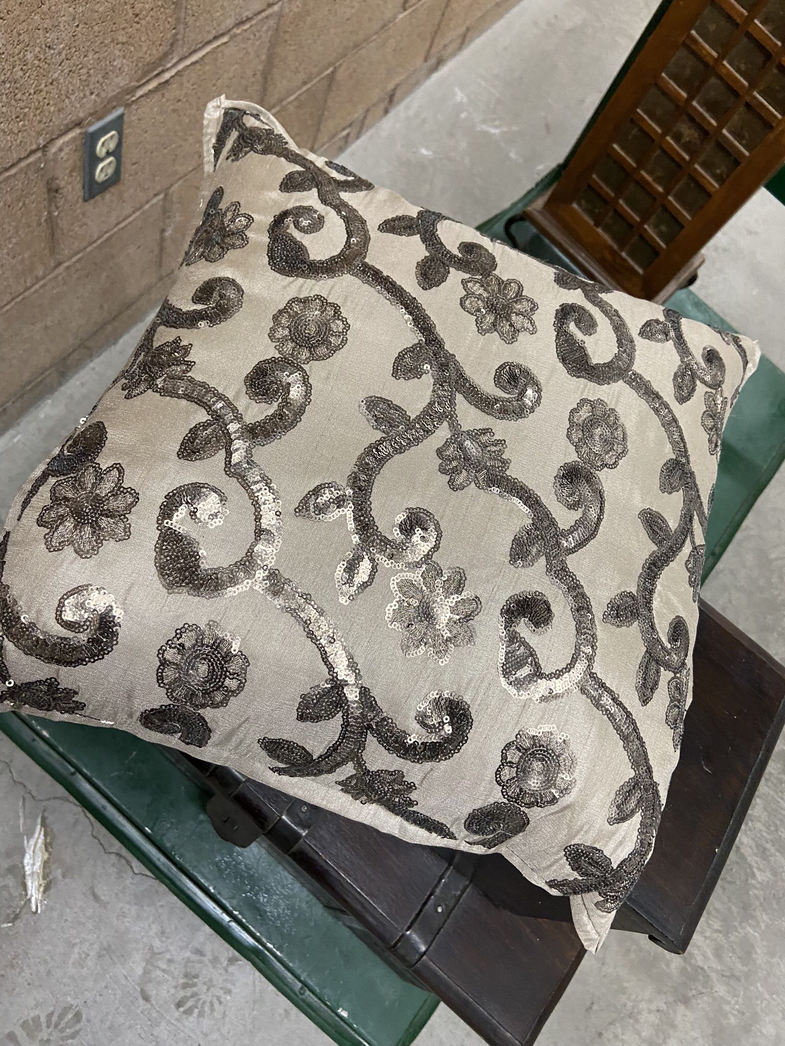 Small Decoration Pillows