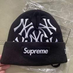Supreme new era nyc black beanie