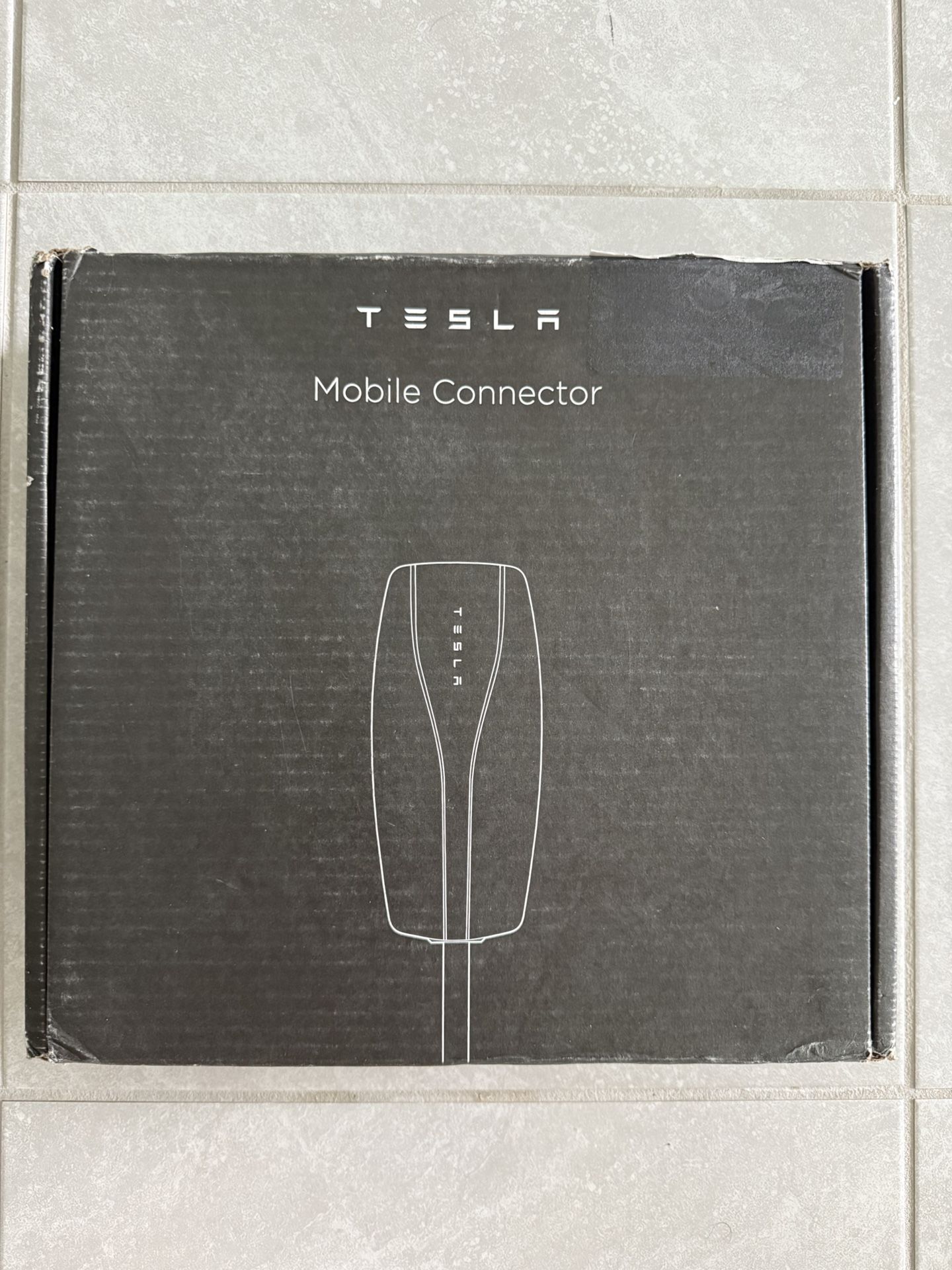 Tesla Mobile Connector 
