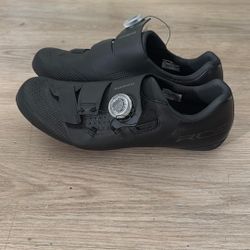 Shimano RC5 - Road Bike Shoes