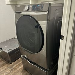 🔥 DEAL ALERT – 2023 Samsung Washer + 2 Stands – ONLY $649 🔥